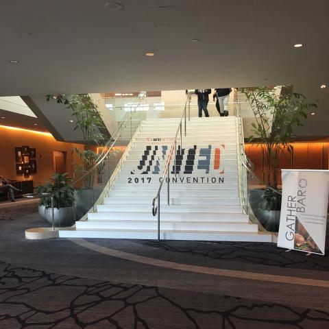 MRINetwork United 2017 Convention Logo Staircase Usage